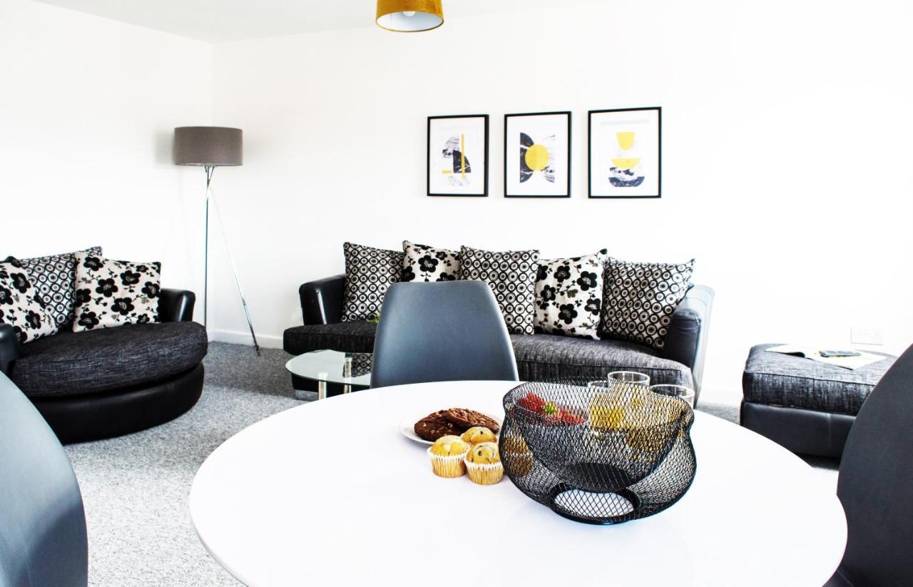2 Bedroom Apartment Leamington Spa Hosted By Golden Key Lillington  Exterior foto